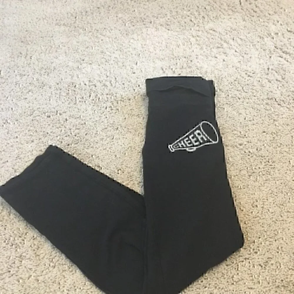 Old Navy Girls size small 6/7 Black cheer pants